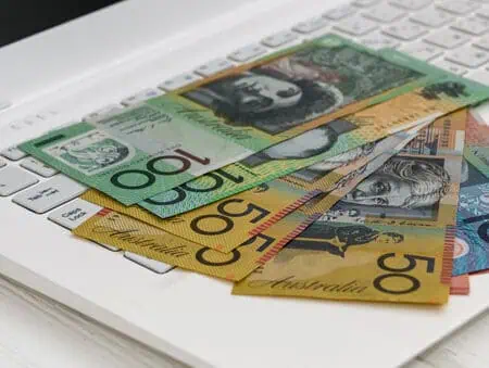Pound Strengthens Against the AUD as RBA Hints at Rate Cuts