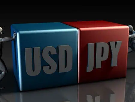 US dollar finding support against Japanese yen